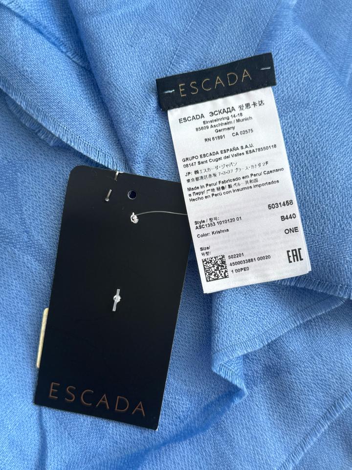 Шарф Escada новый
