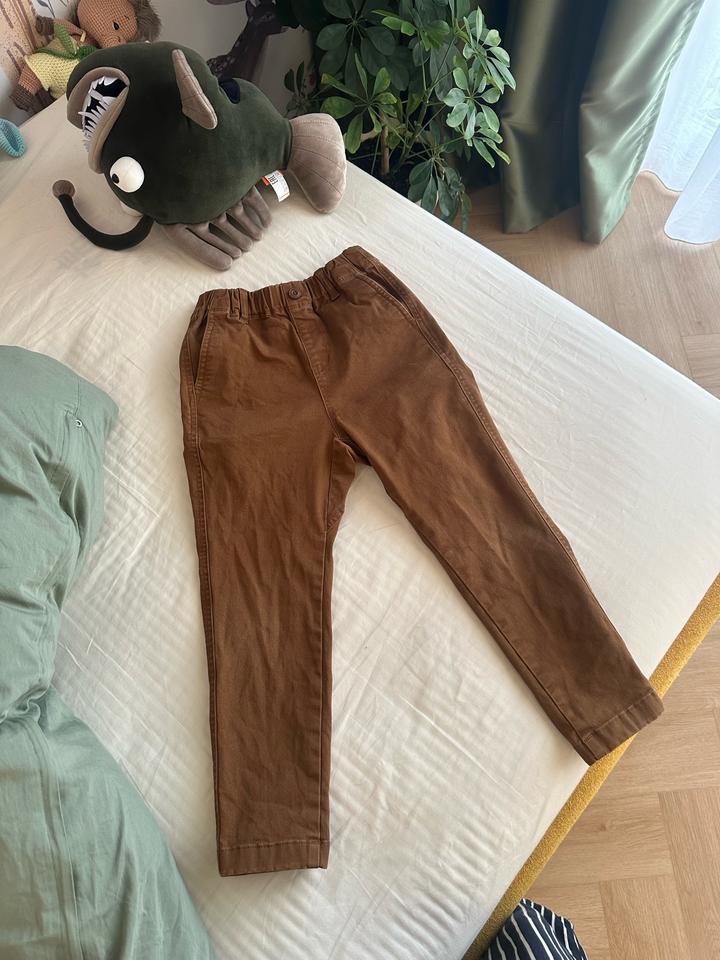 Детские джинсы UNIQLO