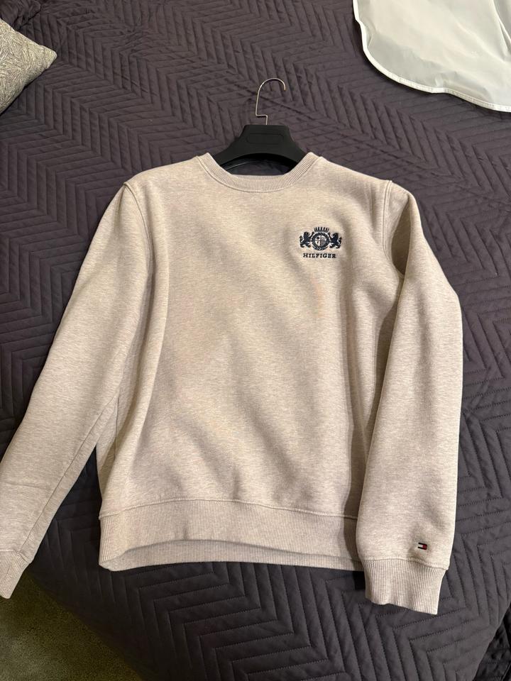 Tommy Hilfiger
