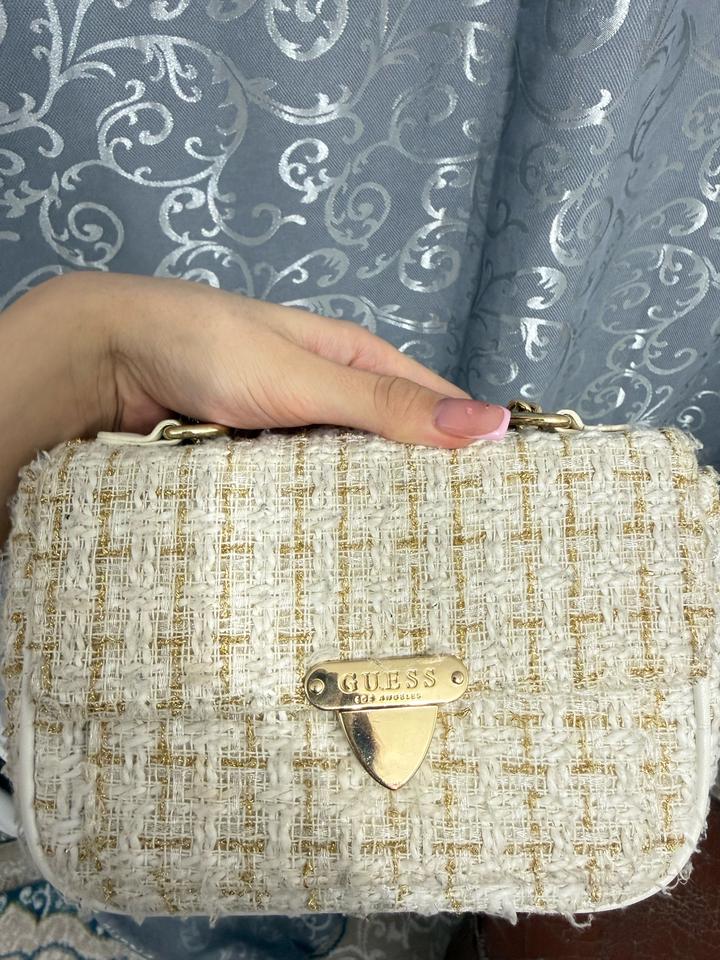 GUESS