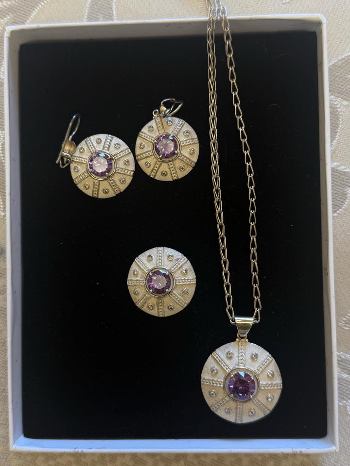 Esengaziev Jewellery