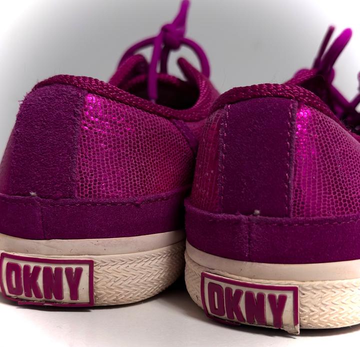 DKNY