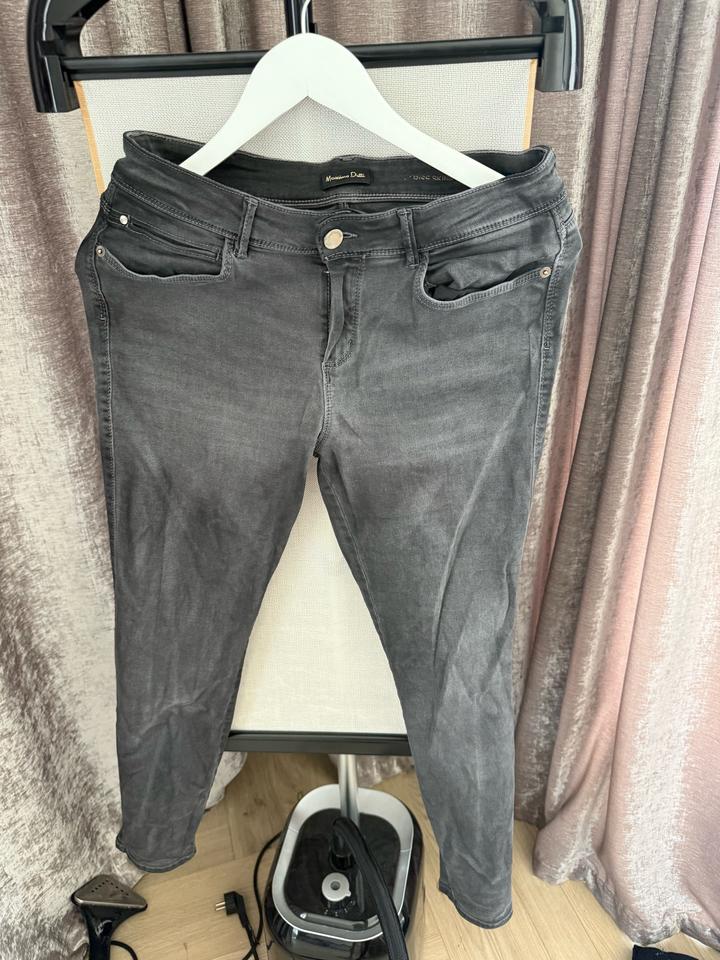 Massimo Dutti