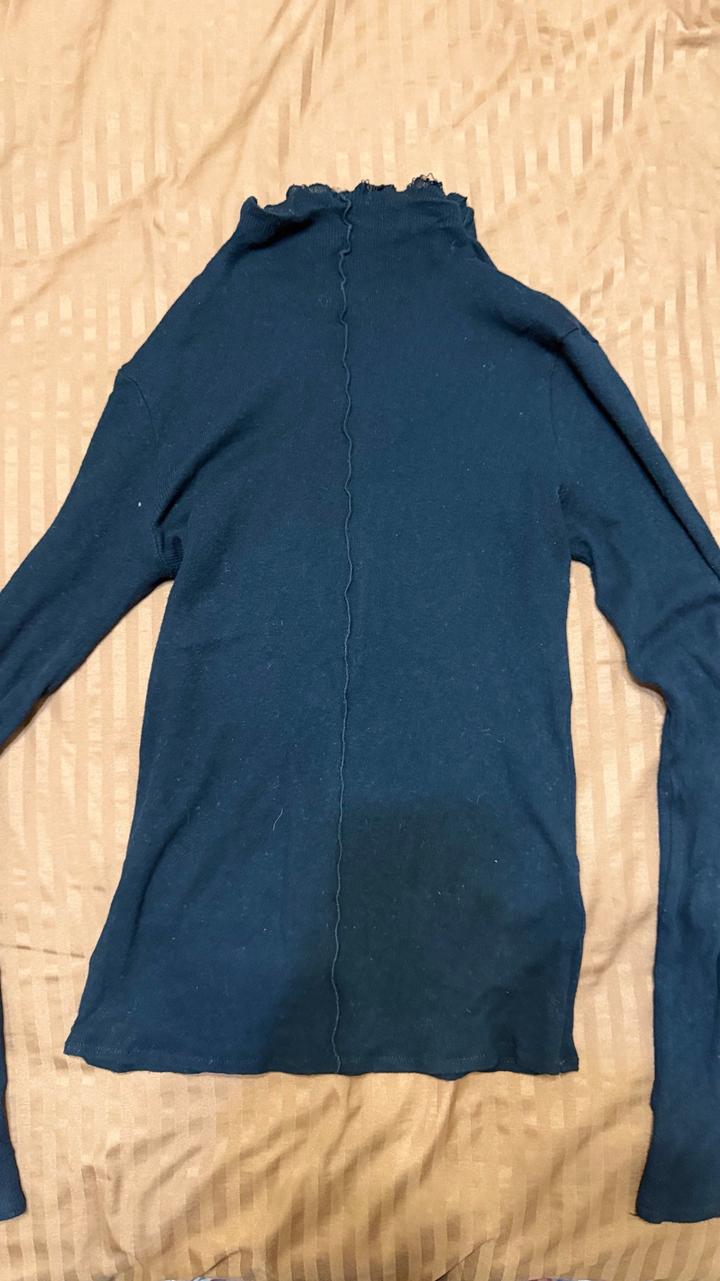 Водолазка от бренда oysho