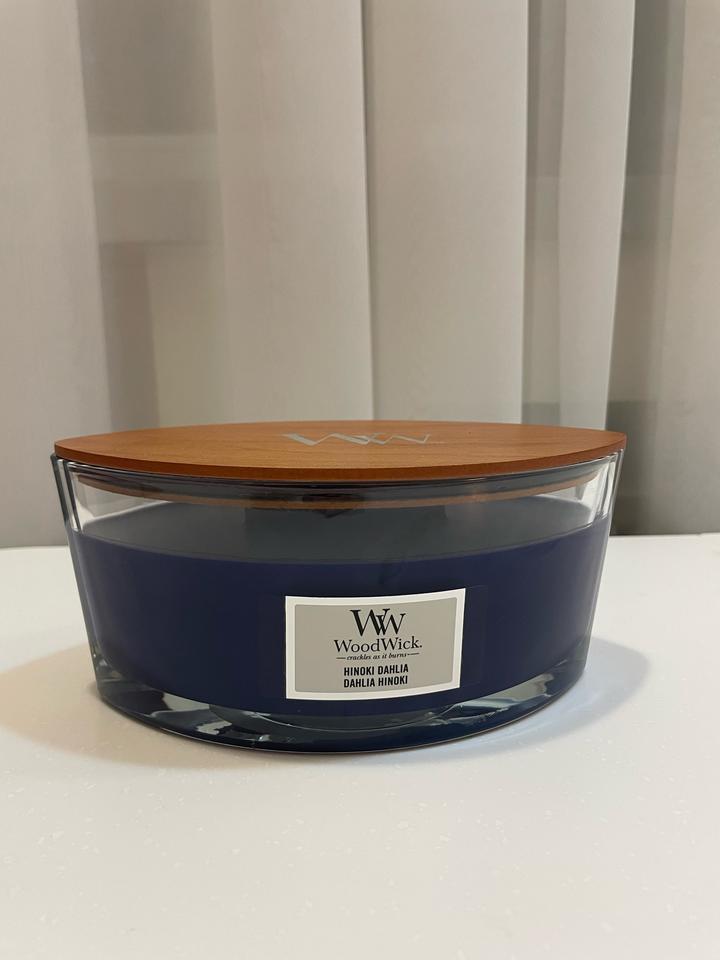 Ароматическая свеча WoodWick Ellipse — Hinoki Dahlia