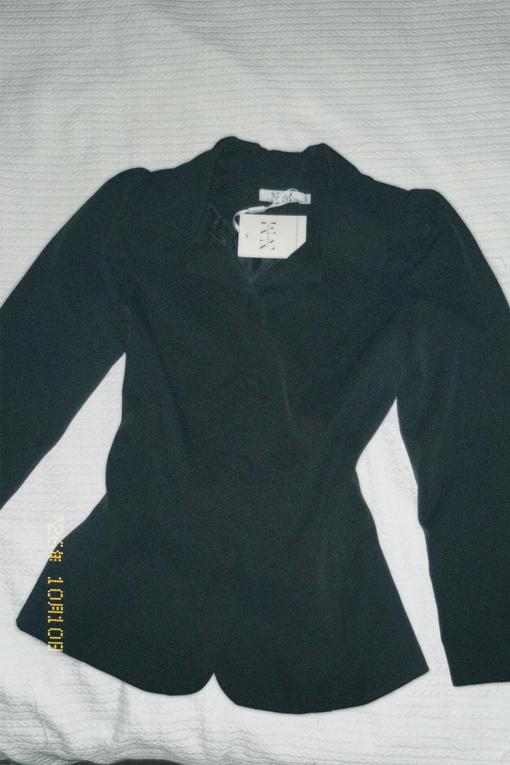 Niara Moda Черный пиджак