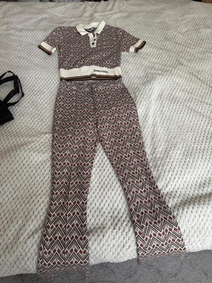 Костюм ZARA x Spalding (футболка и брюки)