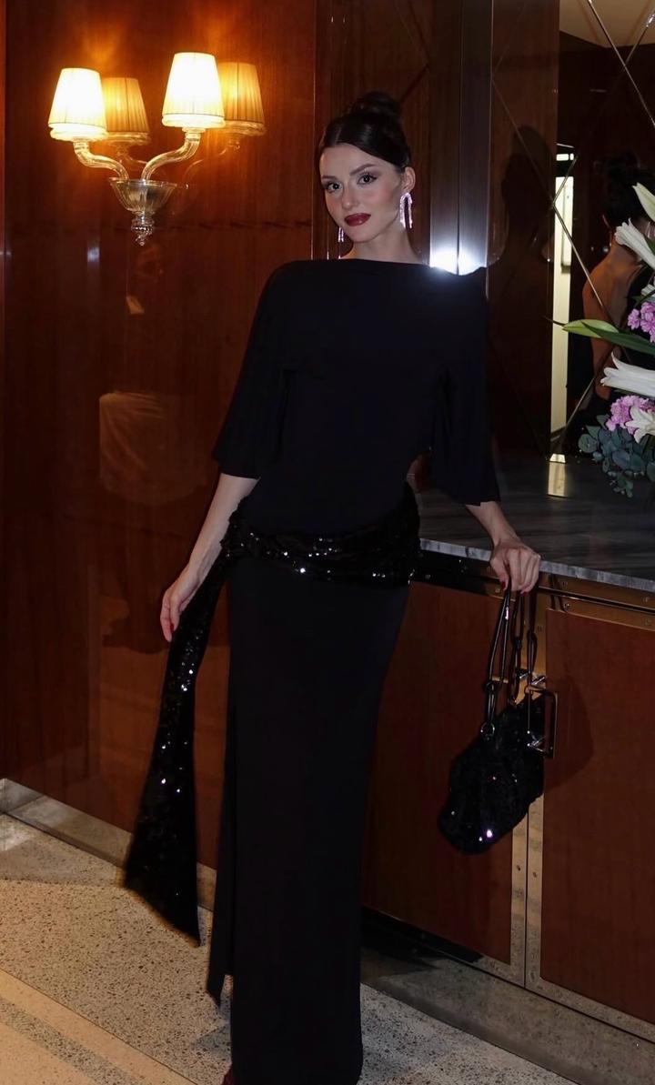 Черное платье Zara