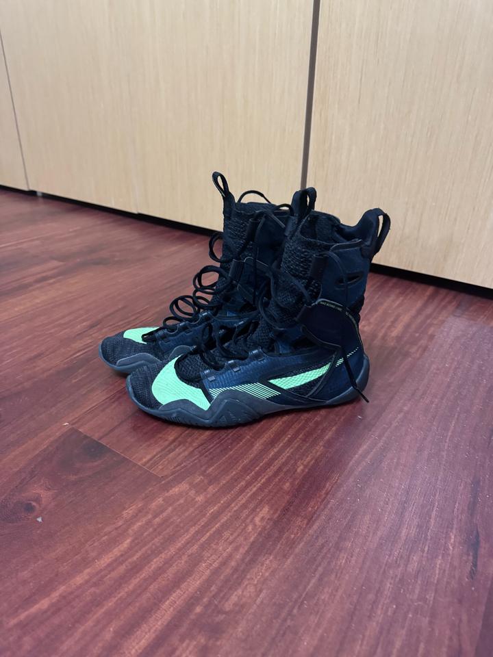 Nike