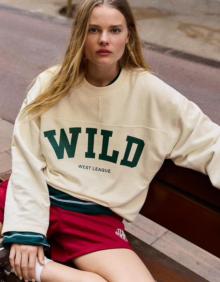 Свитшот с принтом bershka