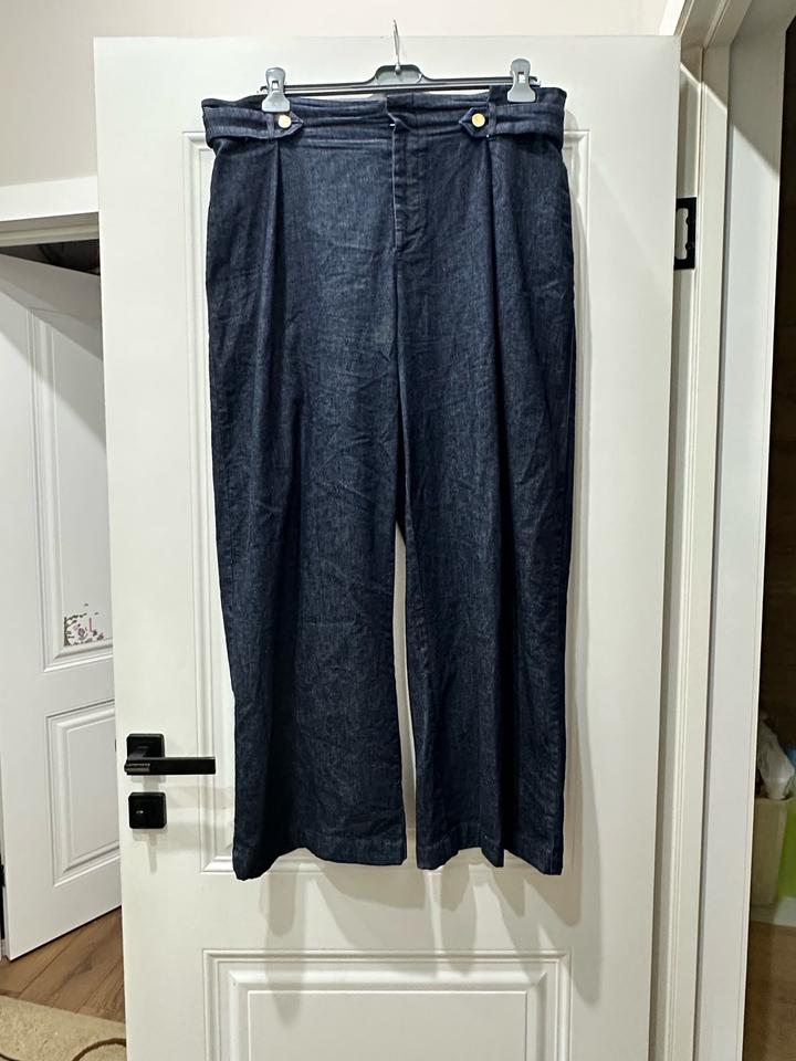 Джинсы Zara