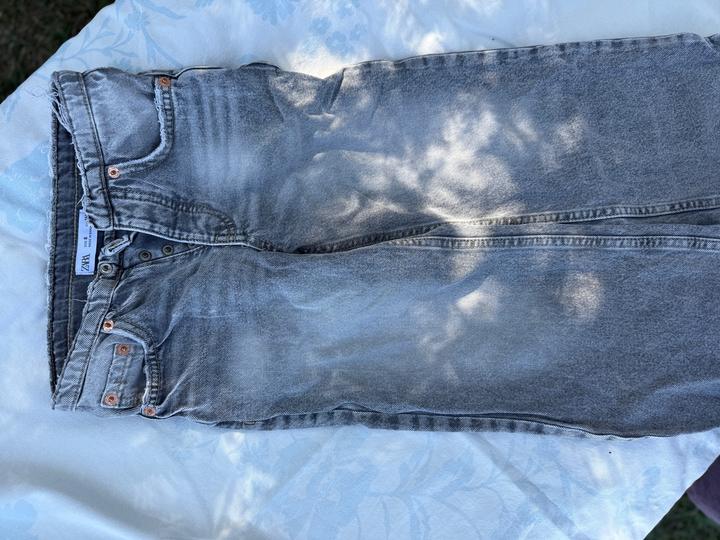 Джинсы ZARA