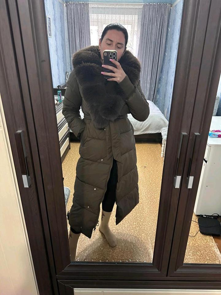 Пуховик зима,коричного цвета,одевался только один раз.