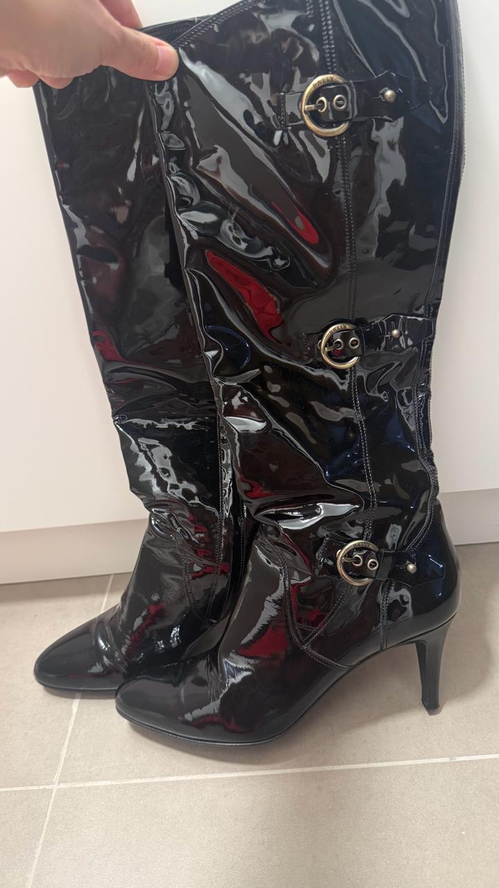 Bally