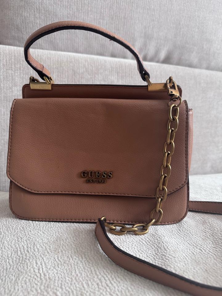 GUESS