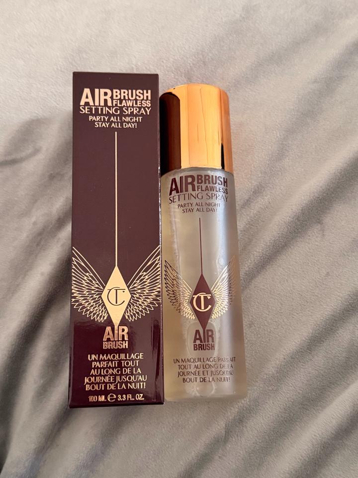 Charlotte Tilbury Airbrush Flawless Setting Spray