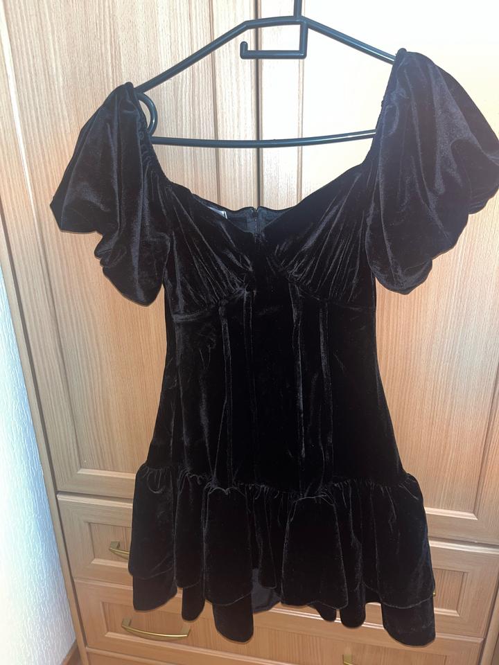 aiza dress Черное платье