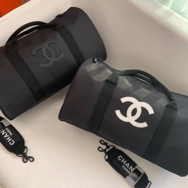 Спортивная сумка CHANEL