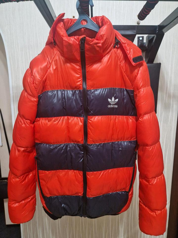 Куртка Adidas на 13-16 лет