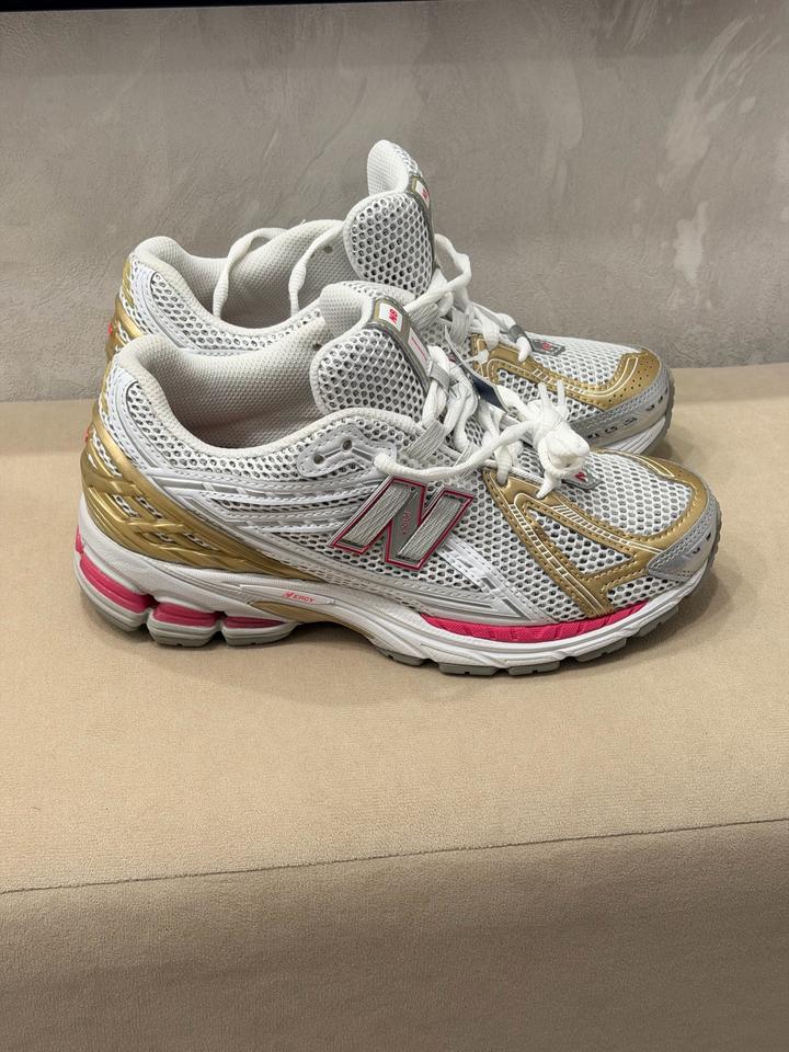 Кроссовки New Balance 1906 R