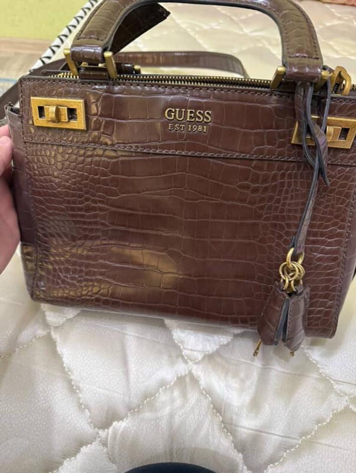 GUESS