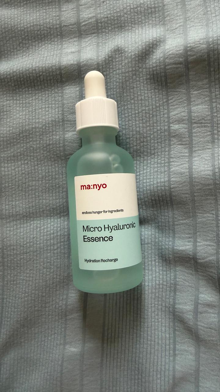 ma:nyo Micro Hyaluronic Essence