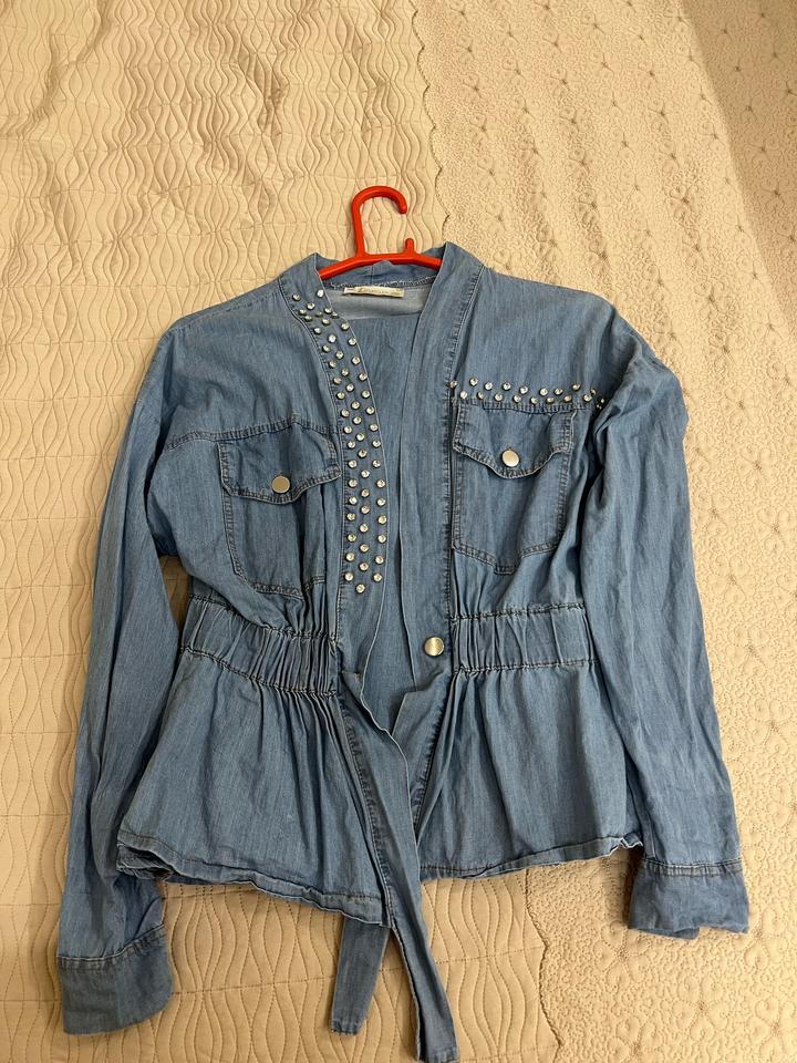 Джинсовое платье Zara со стразами