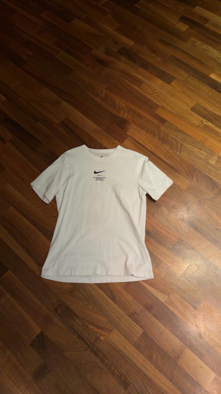 Футболка Nike