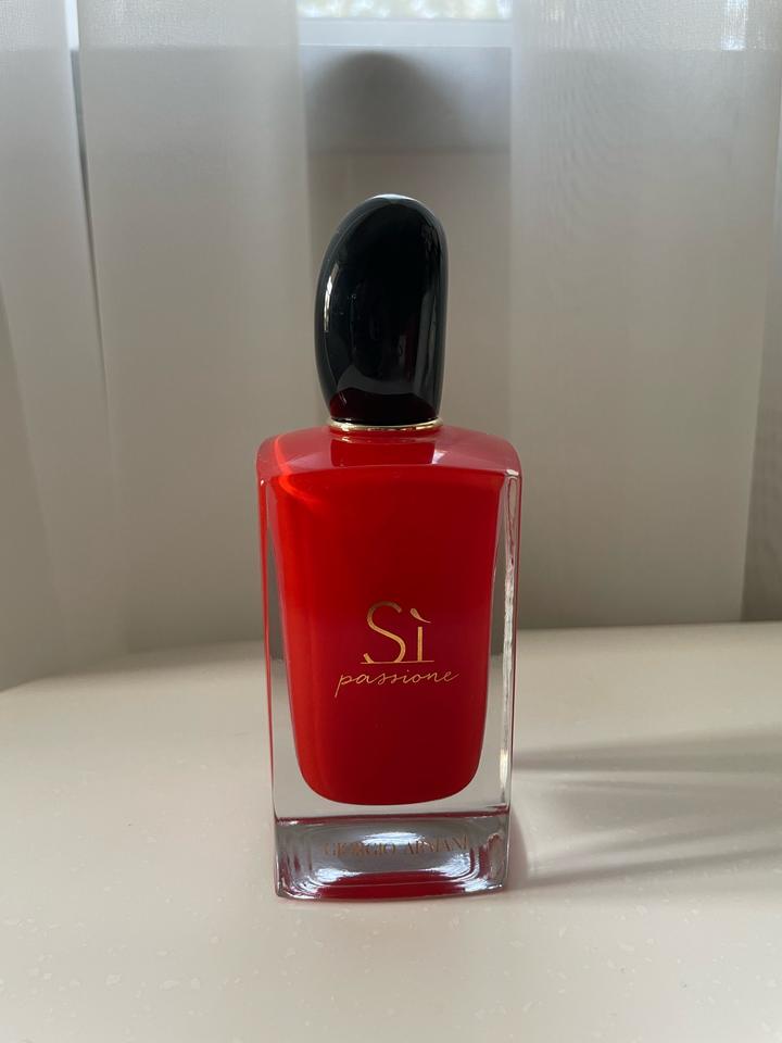 Giorgio Armani Si Passione парфюм