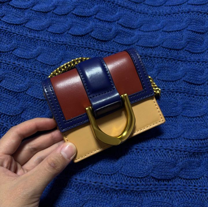 Мини-сумка CHARLES & KEITH
