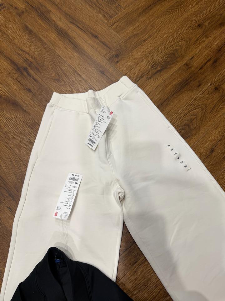 Брюки Uniqlo