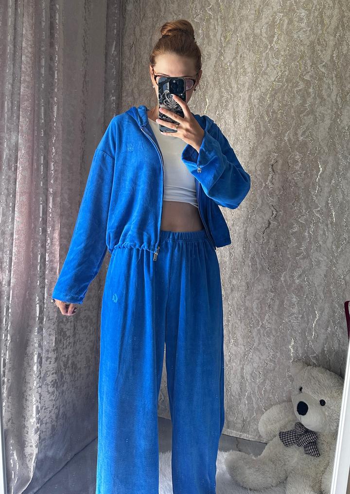Женские