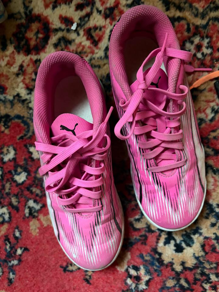Кроссовки Puma бутсы