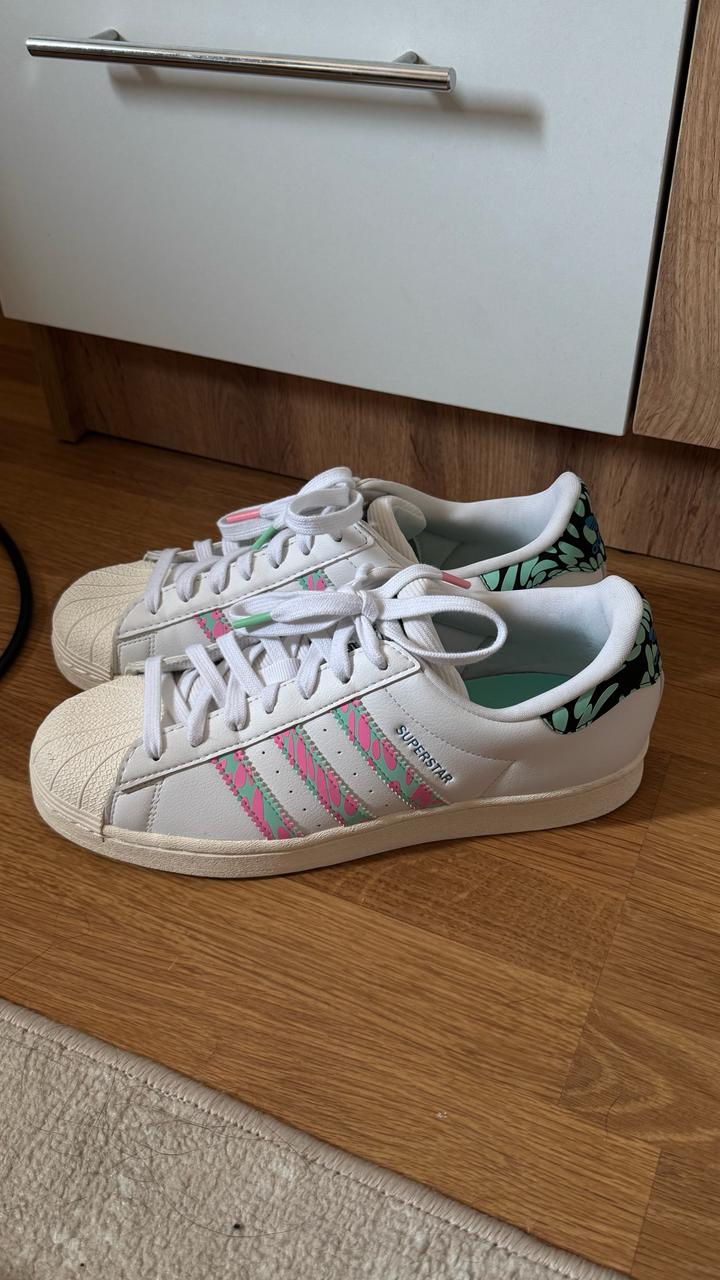 Adidas