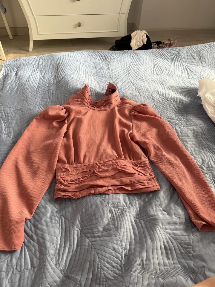 Zara Кофточка