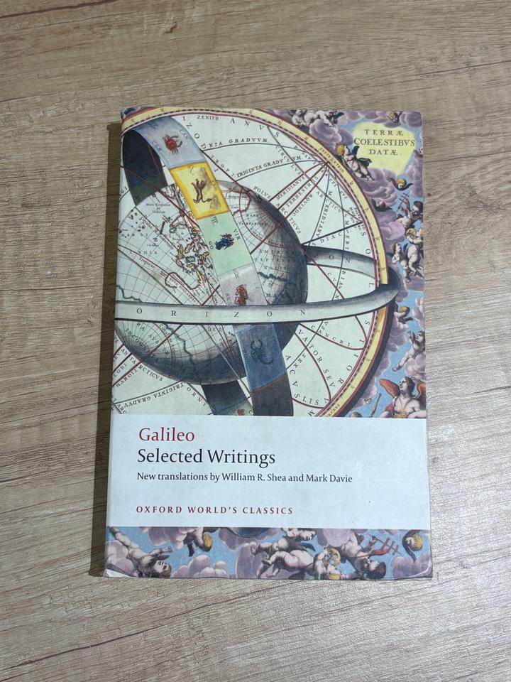 Selected Writings - Galileo, книга на английском