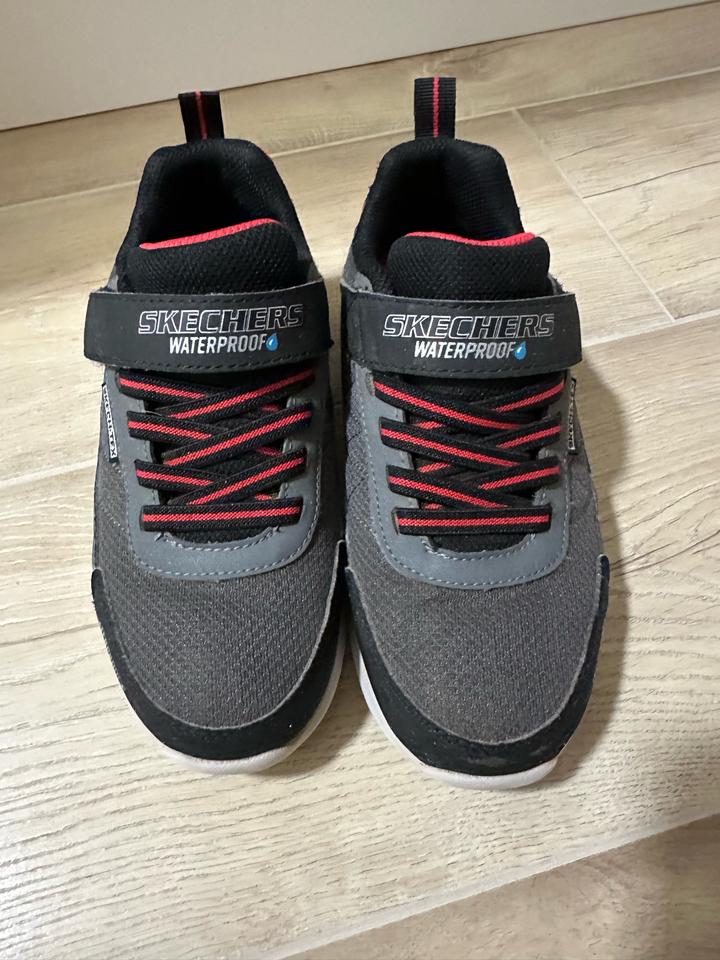 Кроссовки SKECHERS