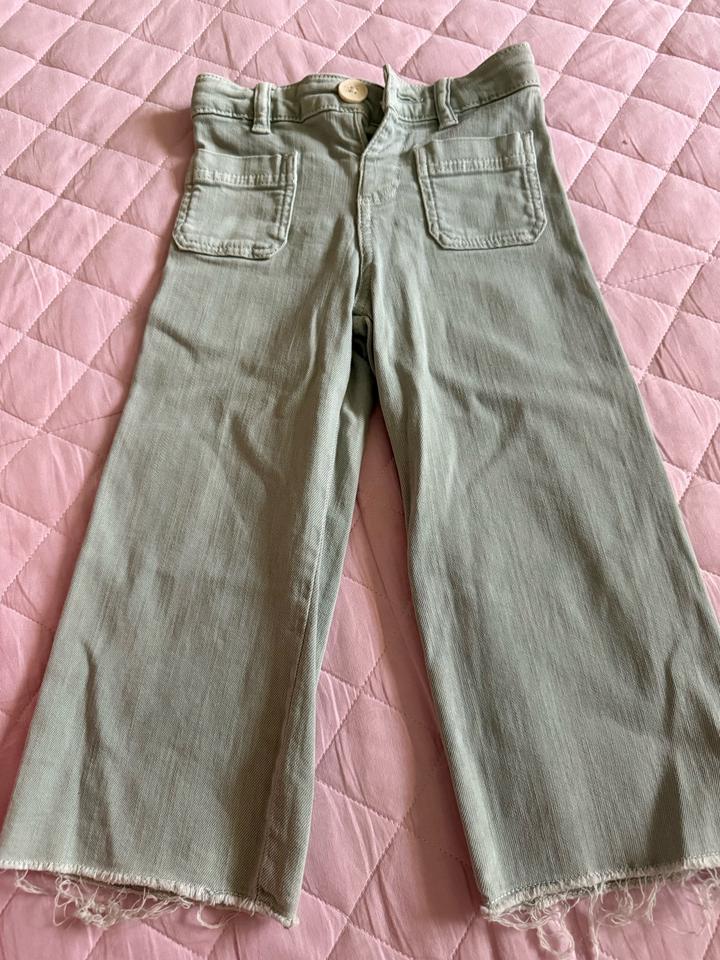 Джинсы ZARA