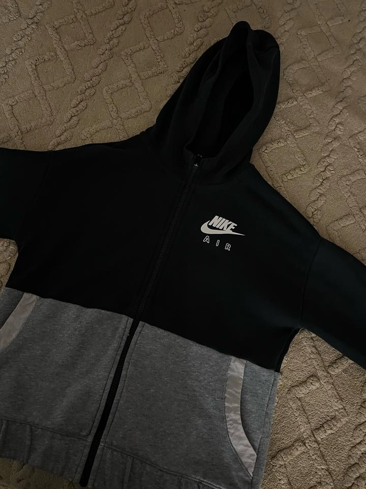 Nike