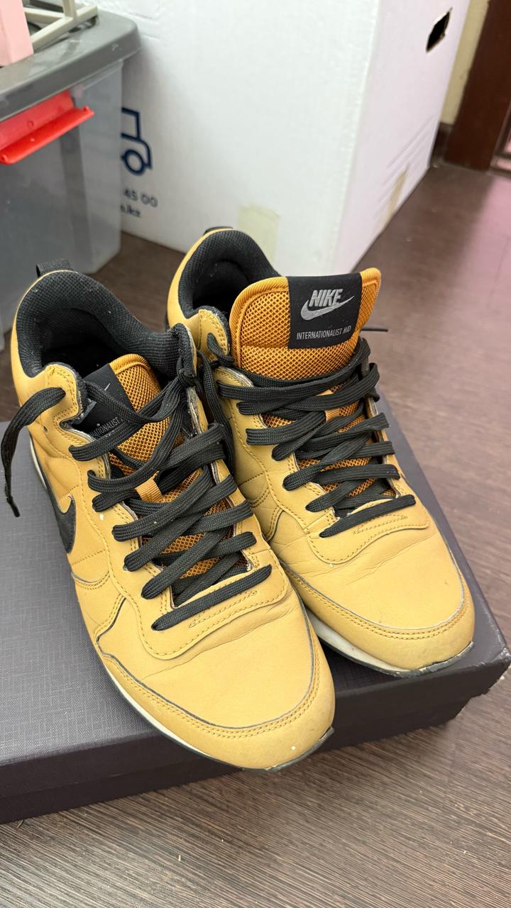 Кроссовки Nike Internationalist Mid