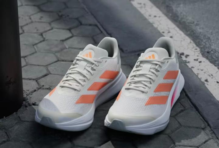 Кроссовки adidas