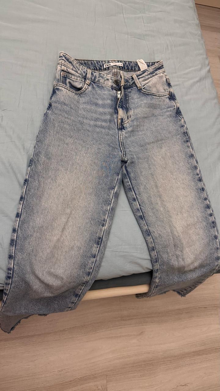 Джинсы ZARA