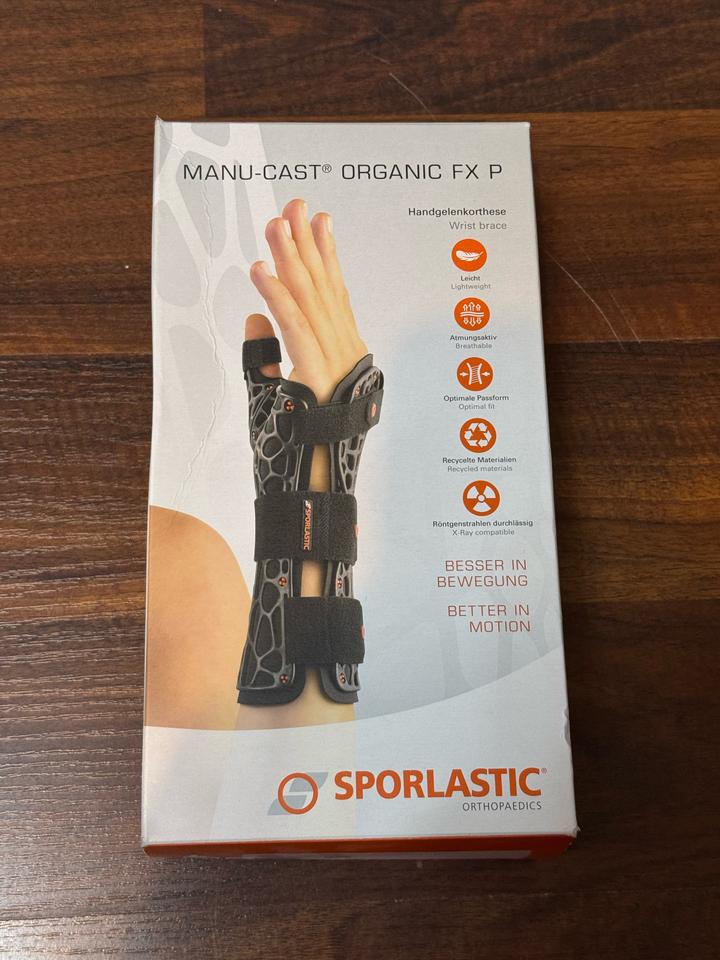 Manu-Cast