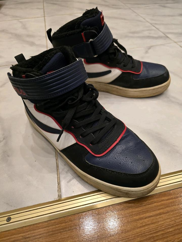 FILA