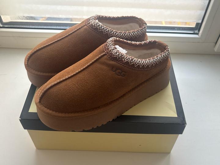 Зимние угги UGG