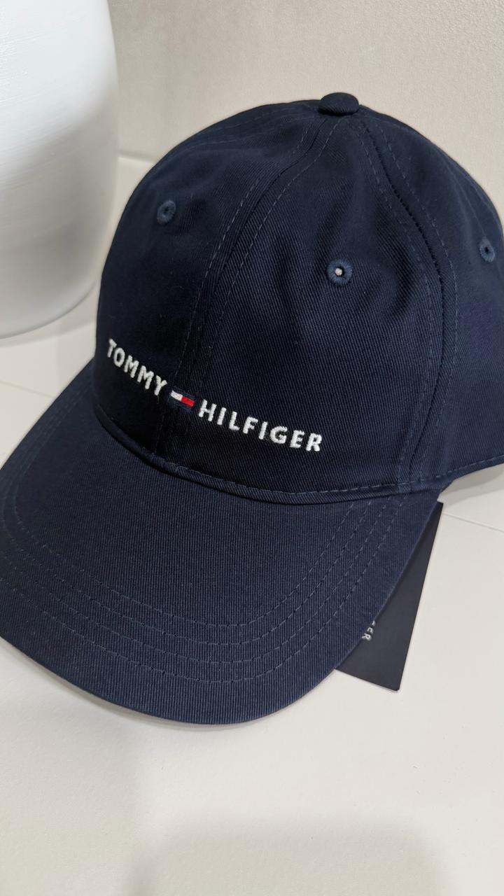 Бейсболка Tommy Hilfiger
