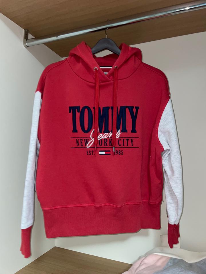 Tommy Jeans