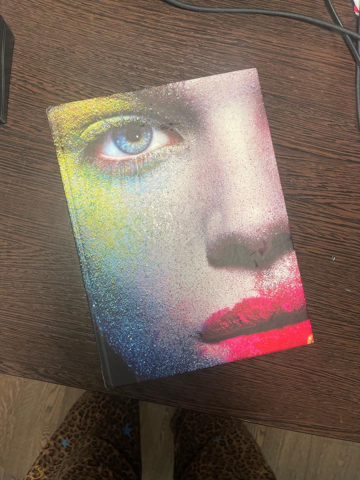 История макияжа книга