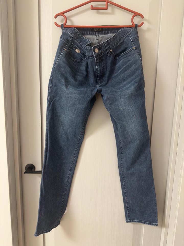 GUESS