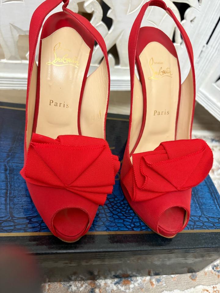 Ярко-красные вечерние босоножки/туфли в стиле Louboutin с акцентными бантами